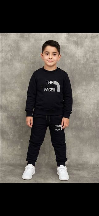 Compleuri fetițe și băieți