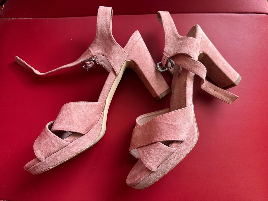 Дамски велурени сандали X-ti Tentations