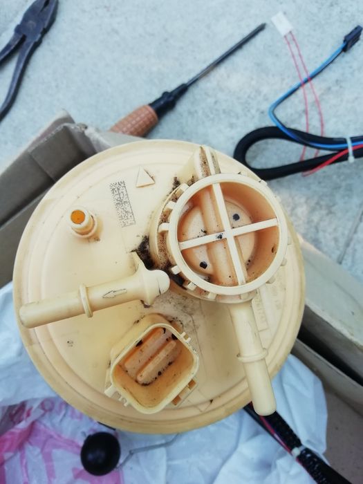 Pompa motorina din rezervor Volvo s60 d5