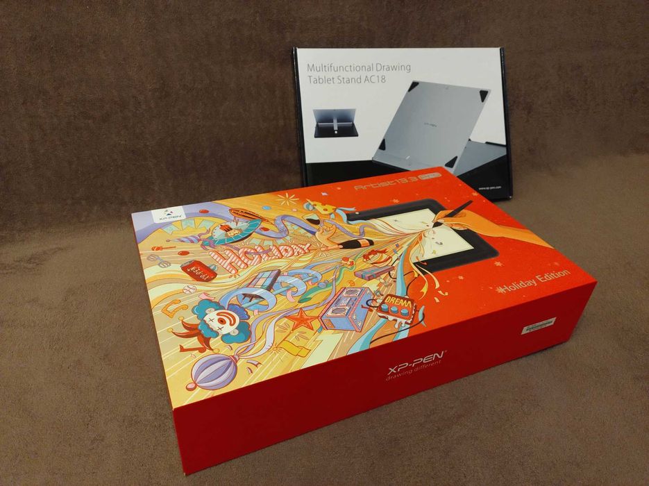 XP-PEN Tableta grafica Artist Display 13.3 Pro Holiday Edition + CADOU