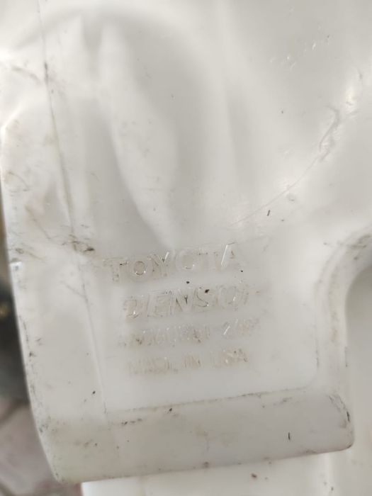 Бочек омывателя Toyota Corolla