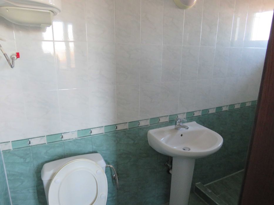 Продава се Двустаен апартамент в Долна баня - 83 кв.м за 452 €/кв.м - Снимка #4