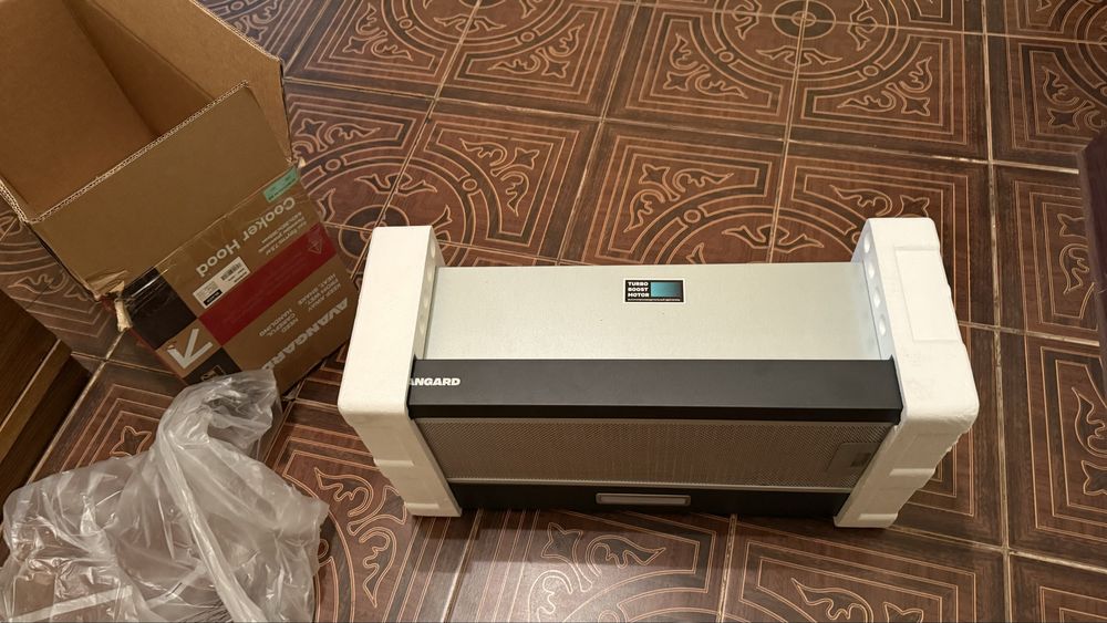 Вытяжка для газа новая