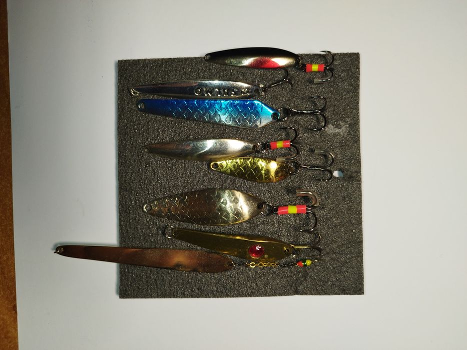 Продам блесна и балансиры для рыбалки.