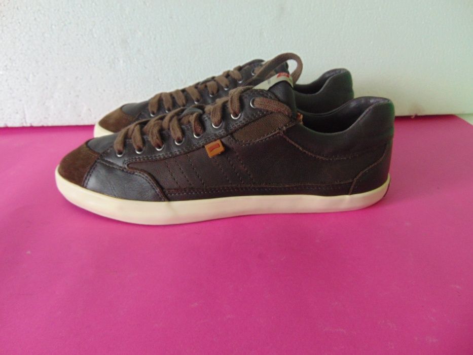 НОВИ Camper номер 42 Оригинални мъжки спортни обувки