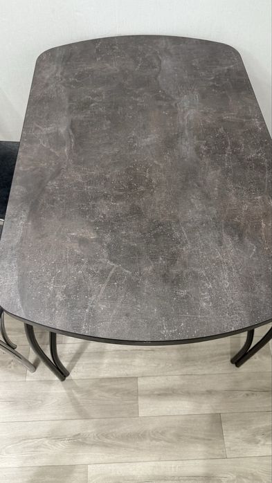 Кухонный стол 2 стульями