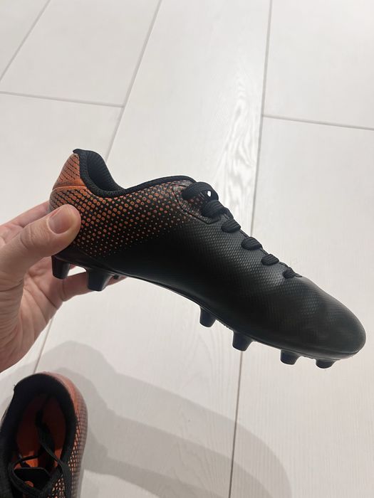 Футбольные бутсы Демикс