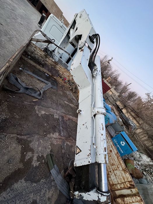 Продам маз манипулятор 12 тонн кран