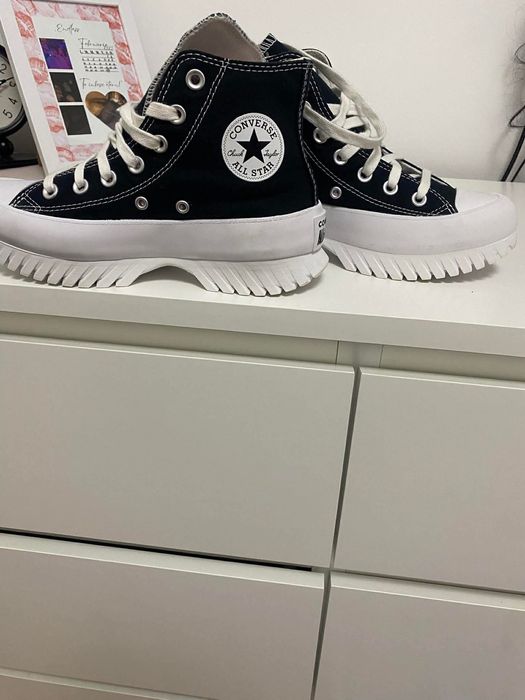 Tenisi converse all star noi. Marimea 36.5