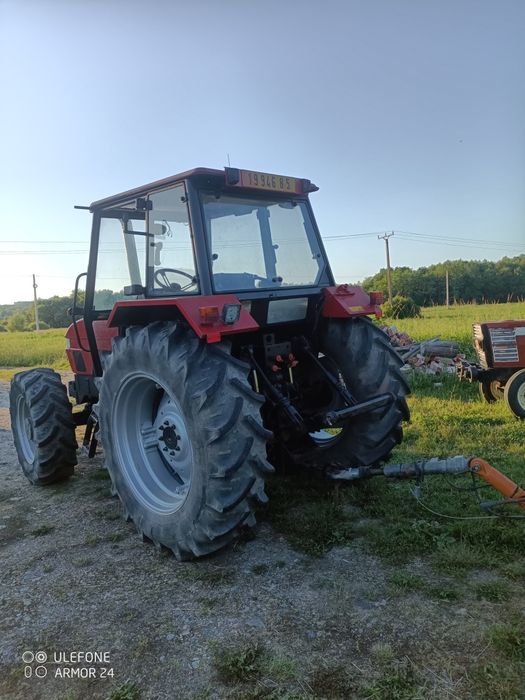 Vând tractor Case 4210