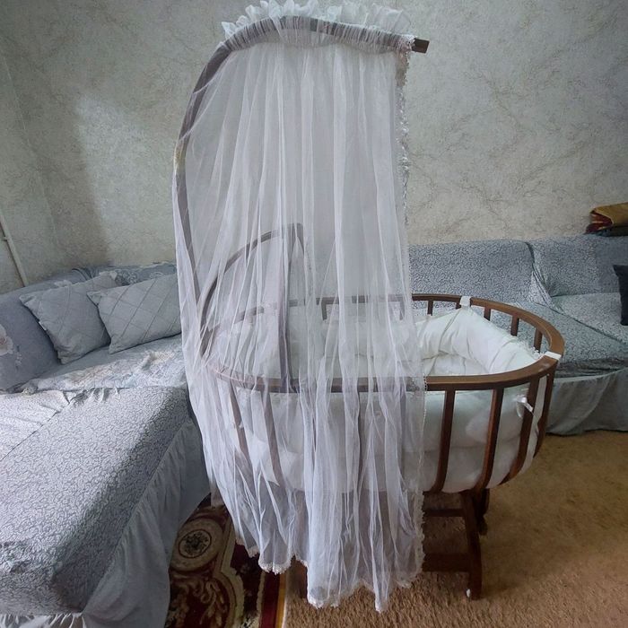 Детская люлька в хорошем состоянии