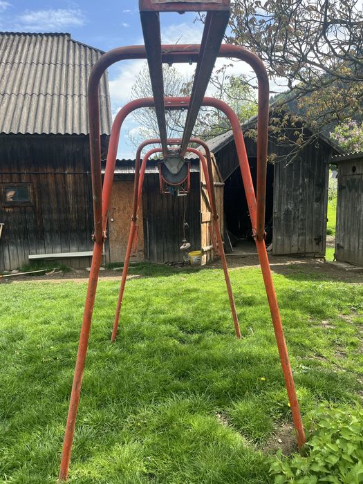 Vand macara pentru santier