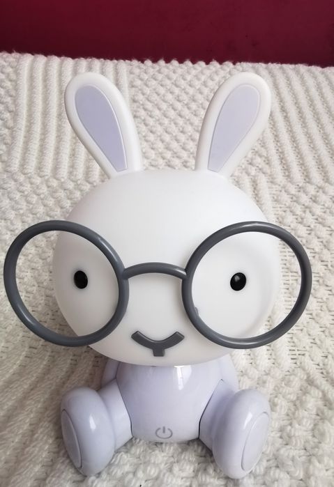 Детска нощна лампа зайче