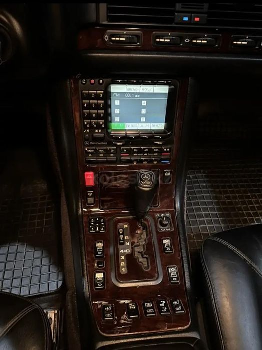 Срочно продам машину Меrsedes600