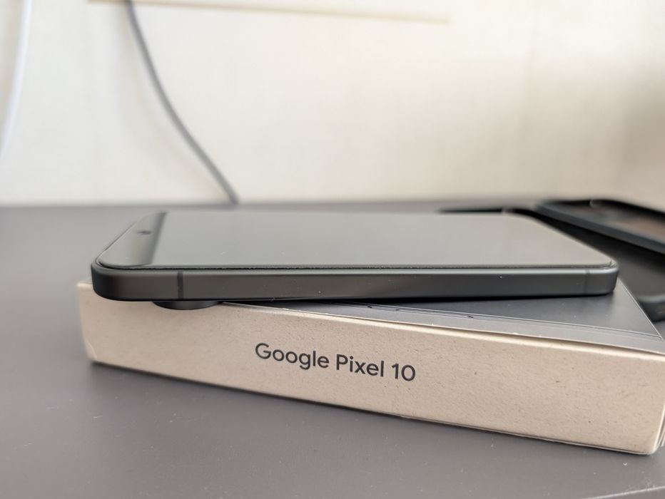 Google Pixel 10 (12/128GB, Obsidian)