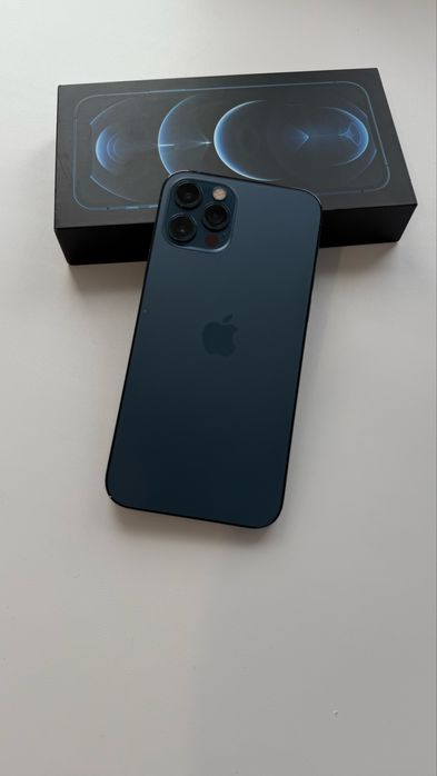 Iphone 12 pro в идеальном состоянии