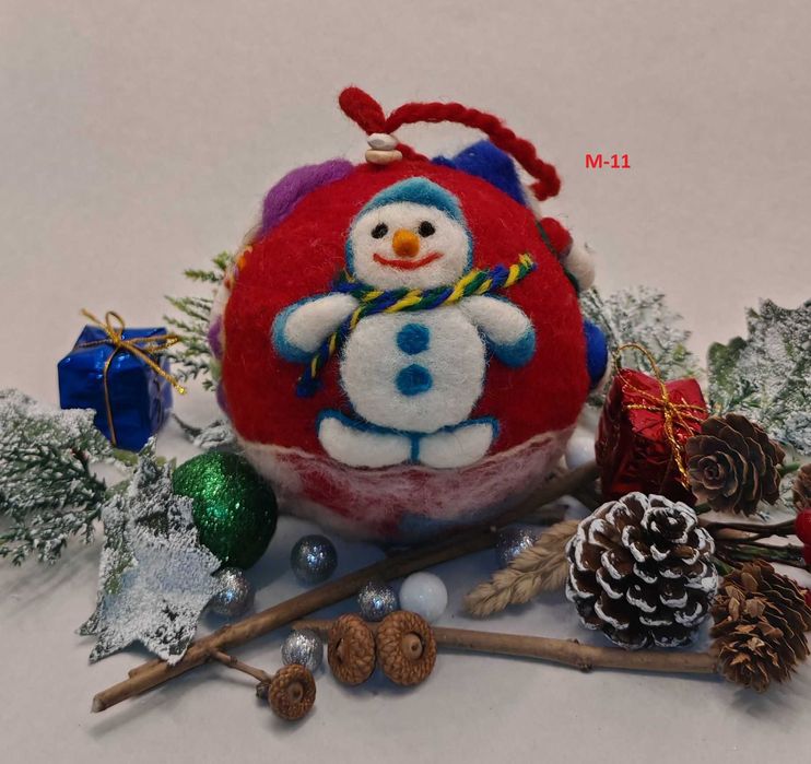 Ръчно изработени Коледни топки от вълна