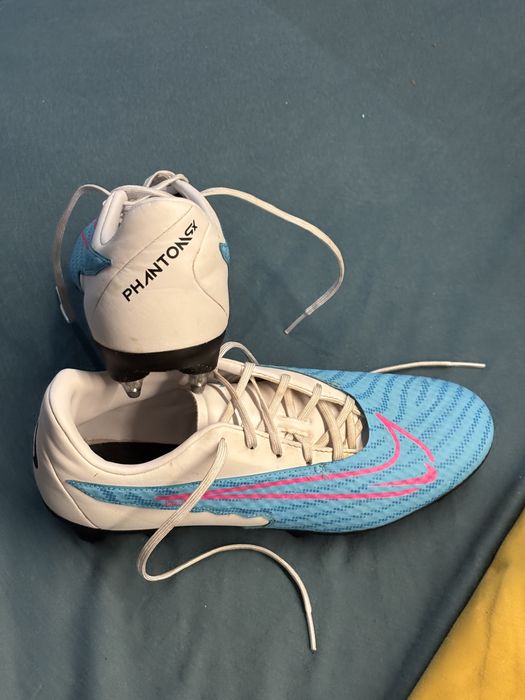 Ghete Nike Phantom