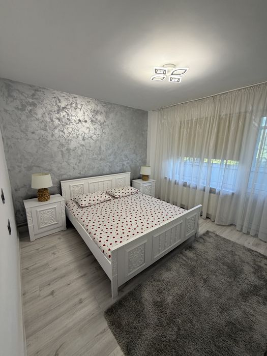 Apartament de inchiriat