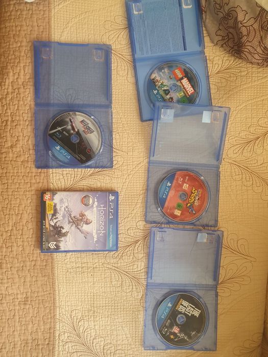 Диски с играми на ps4