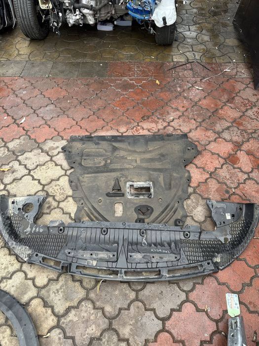 Scut deflector / scut motor Ford Kuga Mk3 2019/2020/2021/2022/2023