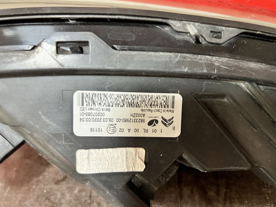 Lampa led lumina de zi semnalizare dreapta fata Citroen C3 an 2016-20