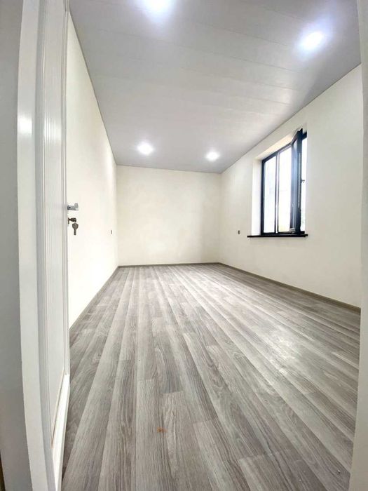 СРОЧНО продается 3/2/2 балкон 2х6 ориентир супермаркет Магнит