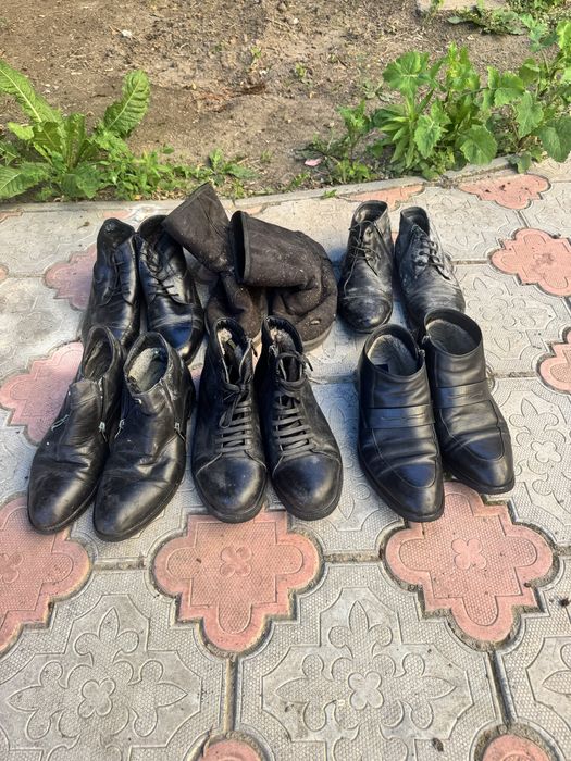 Отдам б/у обувь бесплатно