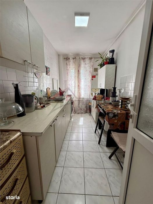 Apartament cu 2 camere decomandat, etajul 1 - Cug - bulevard