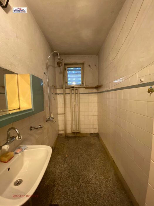 Дава се под наем Тристаен апартамент в София, Лозенец - 90 кв.м за 347000 € - Снимка #8