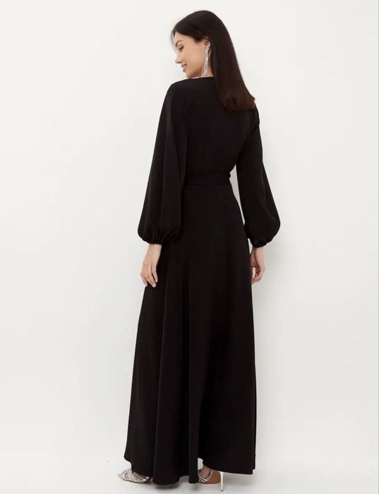 Платье вечернее.