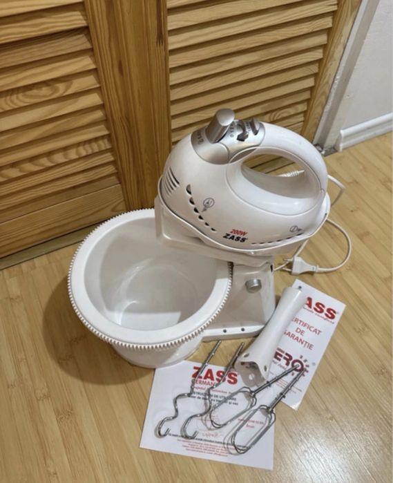 Mixer de mână Zass cu blender și vas
