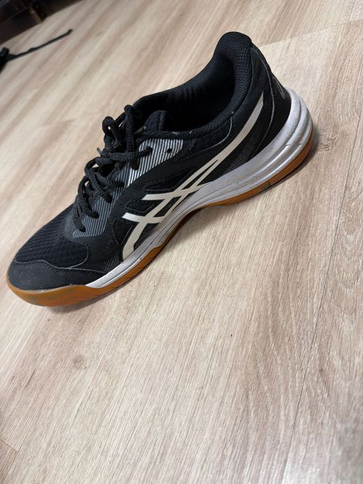 Маратонки ASICS