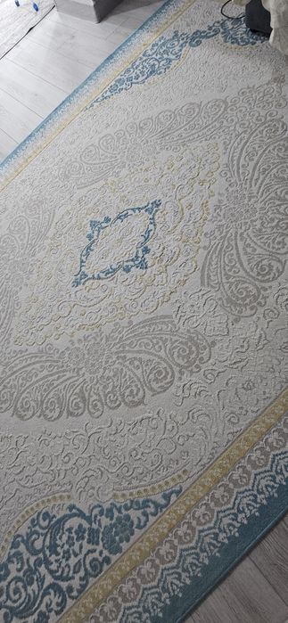 Продаётся ковры 2 на 3