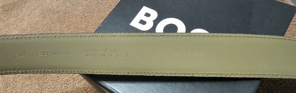 Curea Hugo Boss maro