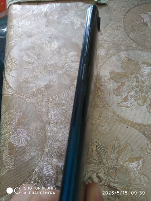 Vivo Y91C sotiladi holati zur hech qati qirilmagan ishlashi ham yaxshi