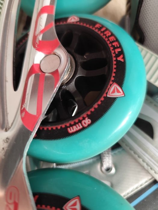 Rollerblade noi carbon 37