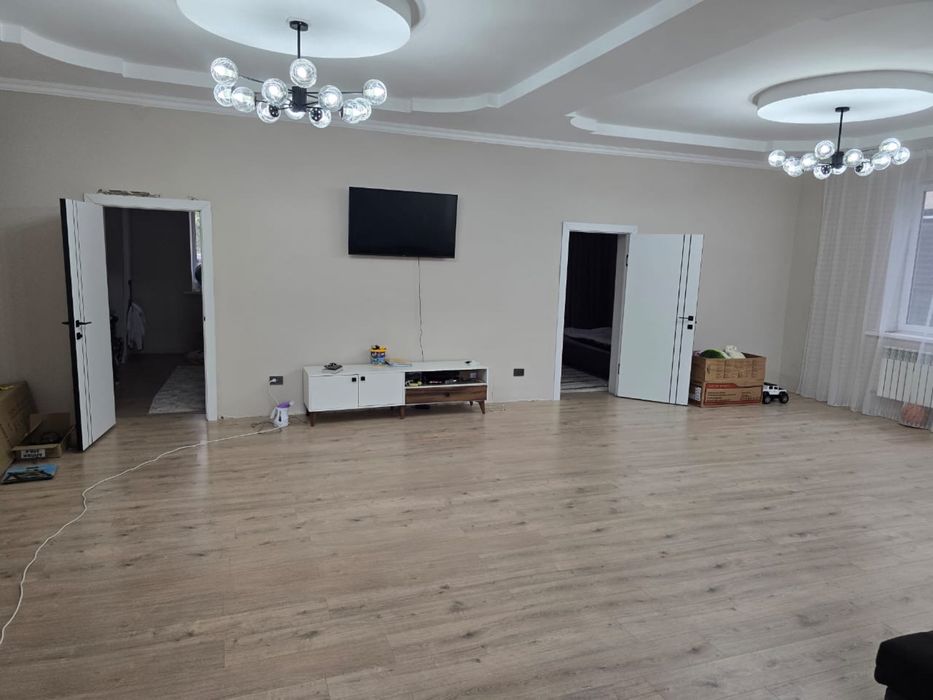 Продам 2 этажный дом в Боралдае