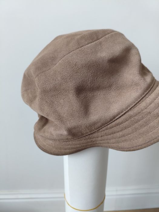 Продам стильную,теплую шляпу