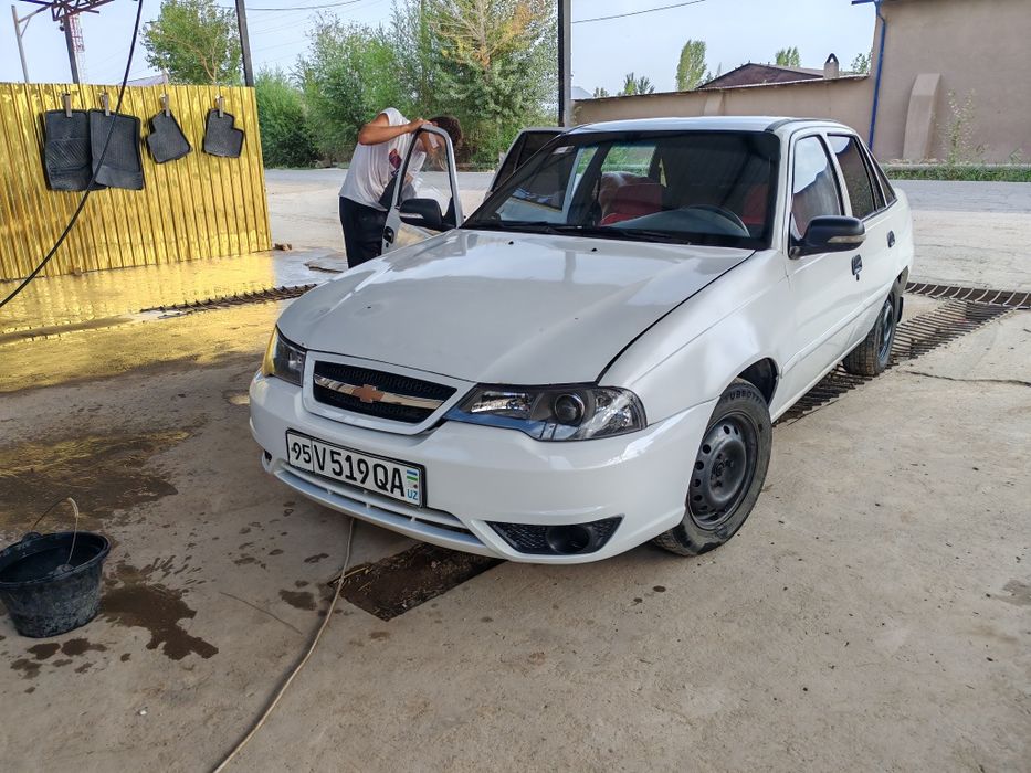 Нексия 2 сотилади