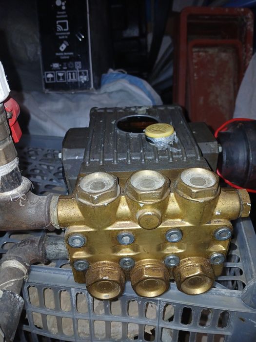 Помпа высокого давления карчерга