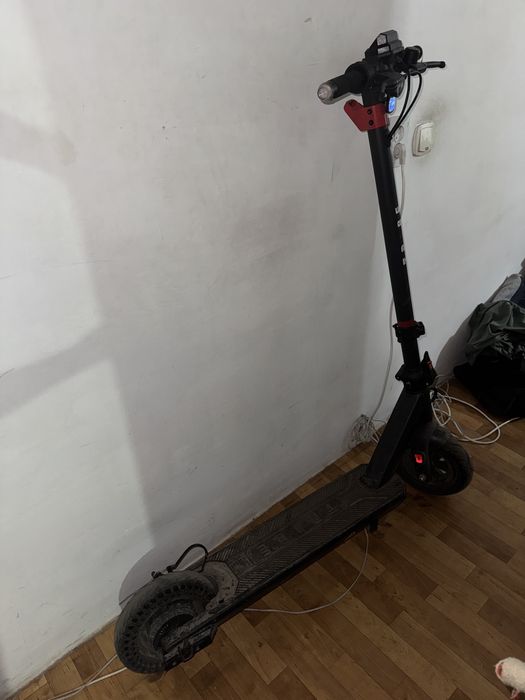 Электросамокат Tribe maya