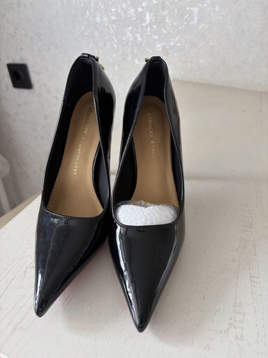 Продам туфли 36р