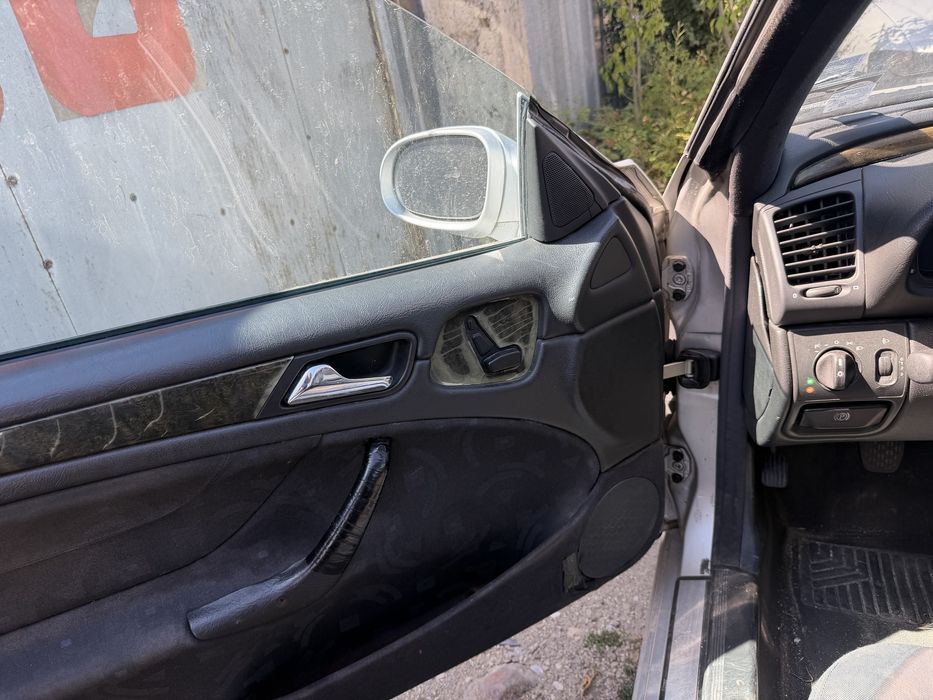 Мерцедес цлк 208 230 компресор на части mercedes w208 kompresor 230 na chasti