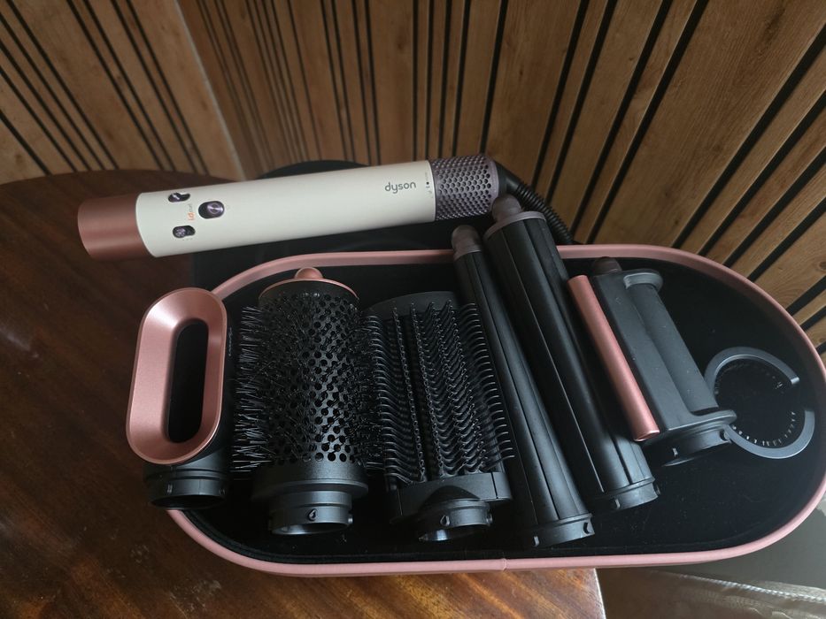 Dyson Airwrap ID HS08