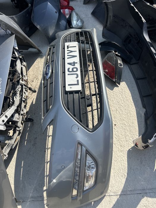 Bara fata ford mondeo 2010 completa
