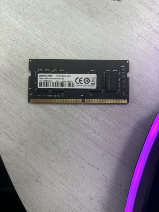 Оперативка hikvision 8 gb