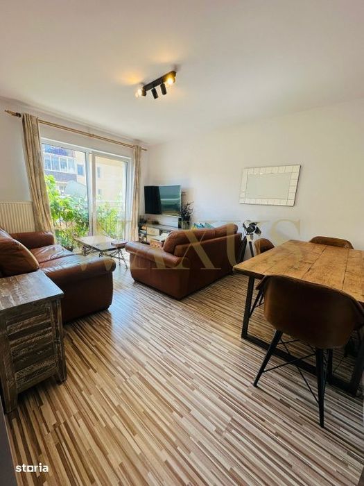 Apartament cu 2 camere decomandate, etaj intermediar, 60 mp, parcare,