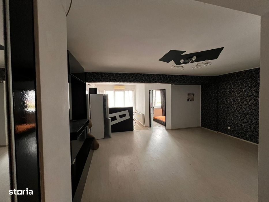 Apartament 2 camere, de vanzare, C. Turzii, zona benzinariei Rompetrol — fotografia 1