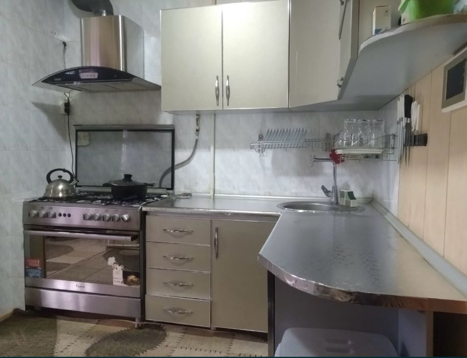 Продаётся квартира 5 комнатная